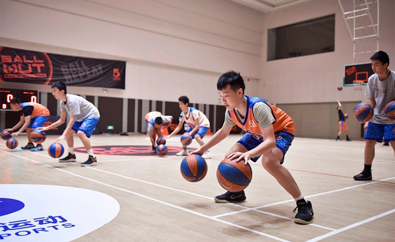 幼儿篮球训练内容与要求有哪些?_2